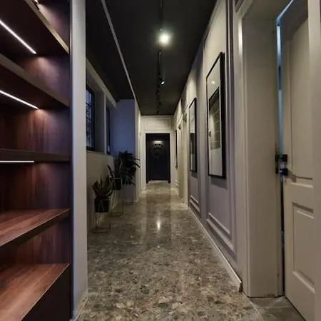 펜션 Brand New Seafront Maisonette